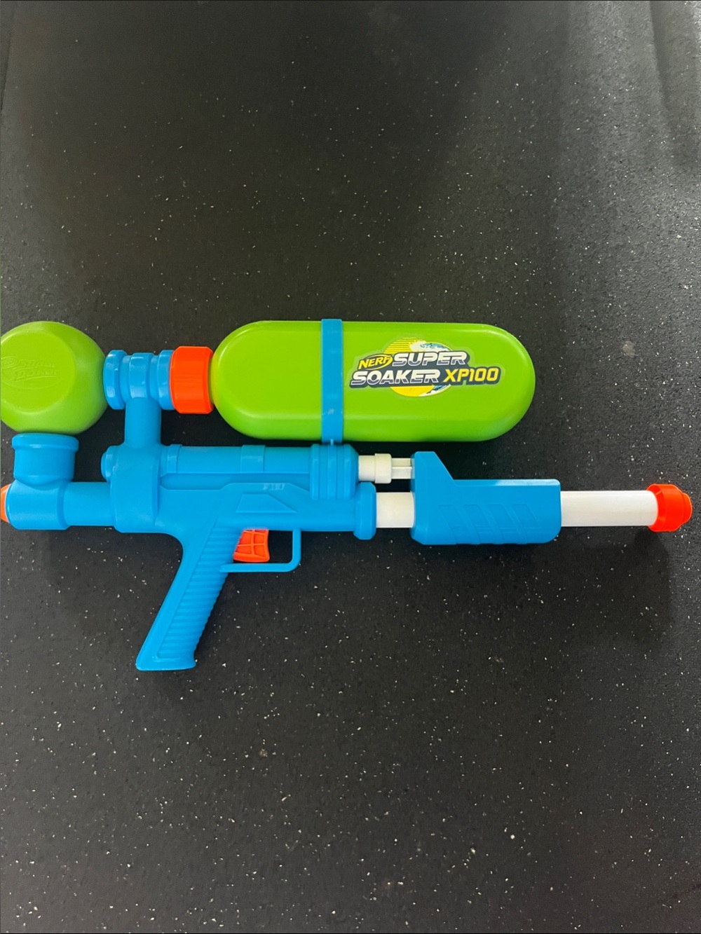 Nerf Super Soaker XP100 Blue, Green & Orange Water Blaster- Works like new!